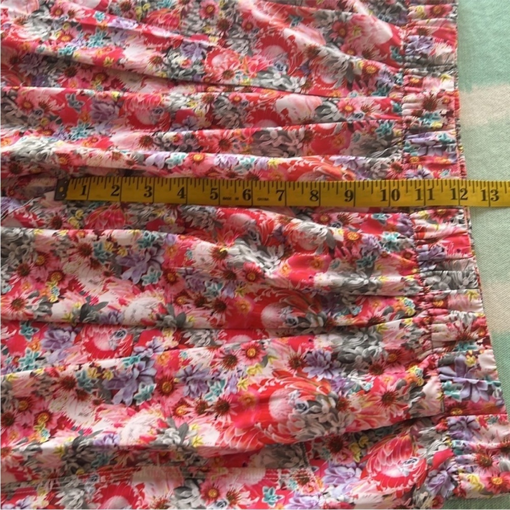 Lululemon Floral Print Rollin' With My Omies Pant HEM HAS BEEN ALTERED - Picture 10 of 14